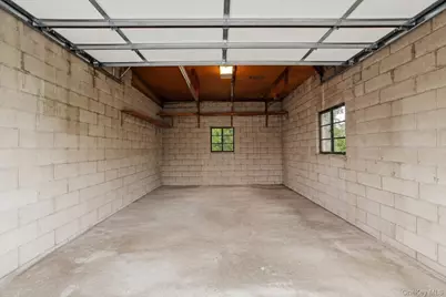 25 Fowler Avenue, Yonkers, NY 10701 - Photo 48