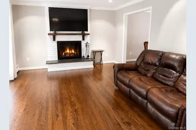 6 George Court, Miller Place, NY 11764 - Photo 6