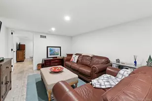 89 Woodlawn Ave, East Moriches, NY 11940 - Photo 16