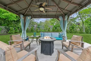 89 Woodlawn Ave, East Moriches, NY 11940 - Photo 24