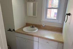 8587 Washington St, East Islip, NY 11730 - Photo 6
