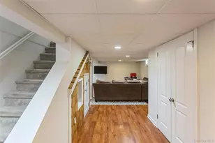 6 Newkirk Ave, East Rockaway, NY 11518 - Photo 20