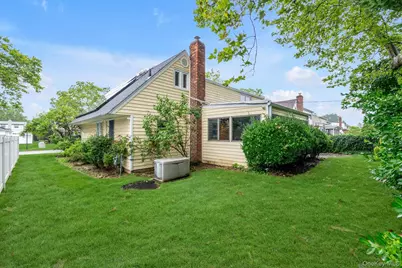 46 Patton Boulevard, New Hyde Park, NY 11040 - Photo 16