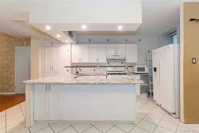 10420 68th Drive #AA01, Forest Hills, NY 11375 - Photo 8