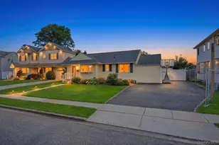 83 East End Ave, Hicksville, NY 11801 - Photo 2
