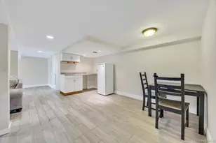 83 East End Ave, Hicksville, NY 11801 - Photo 20