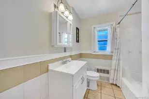83 East End Ave, Hicksville, NY 11801 - Photo 18