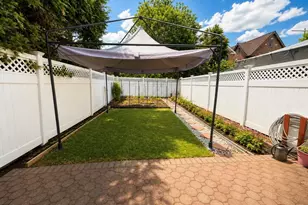 72-21 66th Dr, Middle Village, NY 11379 - Photo 14