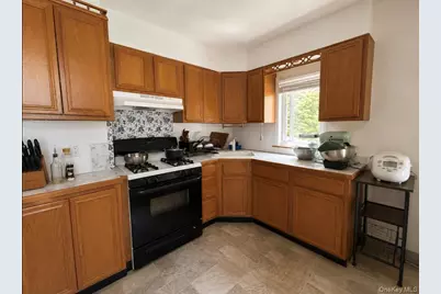 7221 66th Drive, Middle Village, NY 11379 - Photo 6