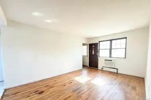 67-22 136th St, Flushing, NY 11367 - Photo 4