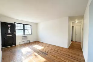 67-22 136th St, Flushing, NY 11367 - Photo 6