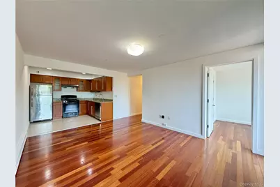 71-57 161st Street #5B, Fresh Meadows, NY 11365 - Photo 4