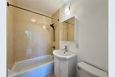 71-57 161st Street #5B, Fresh Meadows, NY 11365 - Photo 6