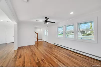 508 Starlight Drive, Shirley, NY 11967 - Photo 4