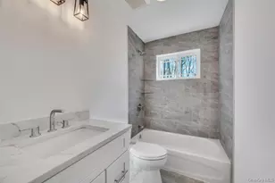 508 Starlight Dr, Shirley, NY 11967 - Photo 20