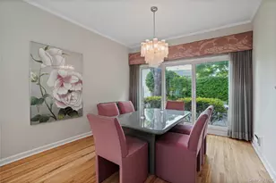 11 Maplemoor Ln, White Plains, NY 10605 - Photo 8