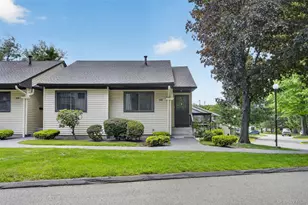 131 Columbia Ct, Yorktown Heights, NY 10598 - Photo 18