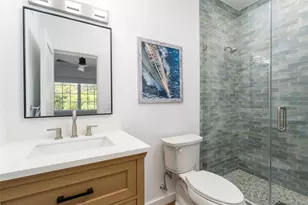 56 Middle Pond Rd, Southampton, NY 11968 - Photo 20