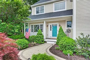 12 Newton Ct, Croton on Hudson, NY 10520 - Photo 2