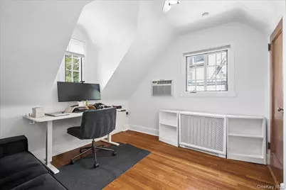 105 Longview Avenue, White Plains, NY 10605 - Photo 14