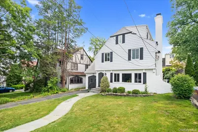 105 Longview Avenue, White Plains, NY 10605 - Photo 2