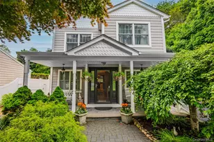 5 Bennett Ave, Huntington Station, NY 11746 - Photo 2