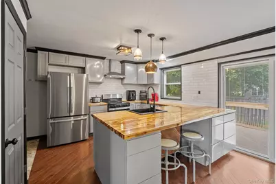 10 Taft Avenue, Newburgh, NY 12550 - Photo 6
