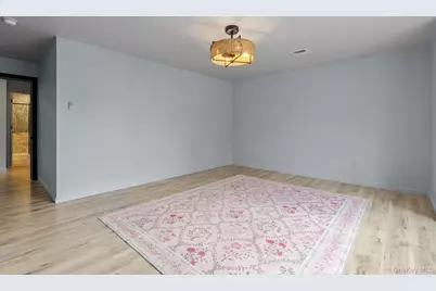 10 Taft Avenue, Newburgh, NY 12550 - Photo 18