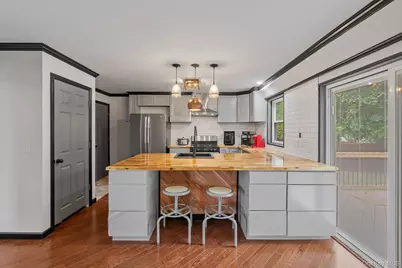 10 Taft Avenue, Newburgh, NY 12550 - Photo 4