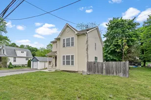 10 Taft Ave, Newburgh, NY 12550 - Photo 22
