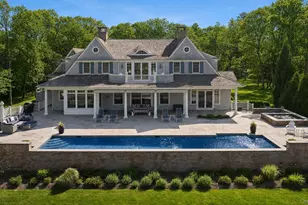 43 Old Main Rd, Quogue, NY 11959 - Photo 2