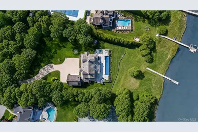 43 Old Main Road, Quogue, NY 11959 - Photo 4
