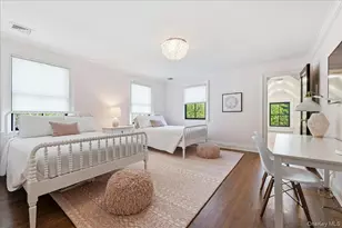 96 10th St, Garden City, NY 11530 - Photo 32