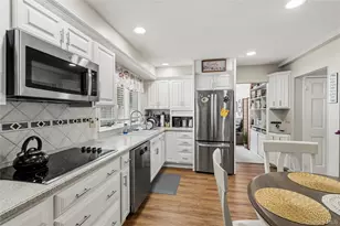 107 Clinton Ave, Port Jefferson Station, NY 11776 - Photo 8