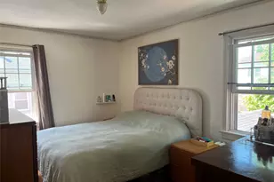 248-29 Cambria Ave, Little Neck, NY 11362 - Photo 12