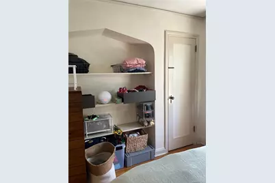 24829 Cambria Avenue, Little Neck, NY 11362 - Photo 14