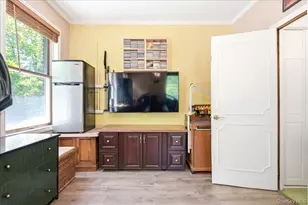 85-65 67th Dr, Rego Park, NY 11374 - Photo 32