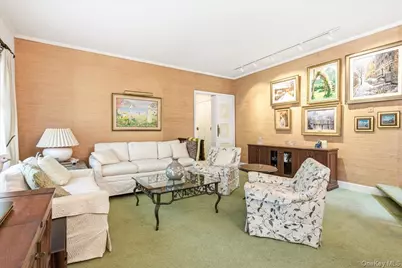 85-65 67th Drive, Rego Park, NY 11374 - Photo 8