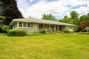 21 Violet Dr, Beacon, NY 12508 - Photo 2