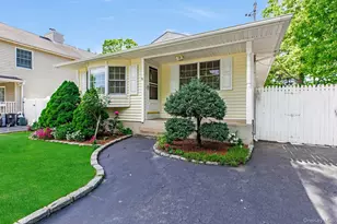 30 Paul Dr, Mastic, NY 11950 - Photo 2
