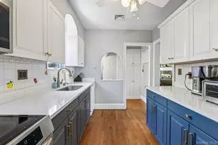 60 Croyden Rd, Mineola, NY 11501 - Photo 10