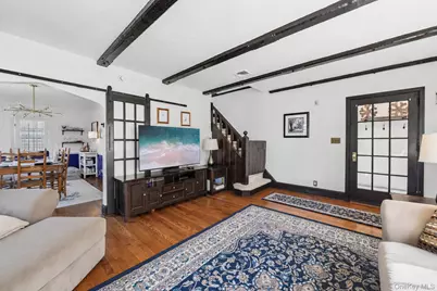 60 Croyden Road, Mineola, NY 11501 - Photo 4