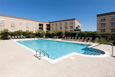 100 Glen Street #N2211, Glen Cove, NY 11542 - Photo 6
