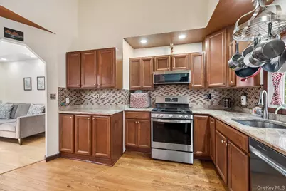 118 Hewitt Street, Lake Peekskill, NY 10537 - Photo 16