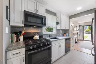 46 Argyle St, Lake Peekskill, NY 10537 - Photo 6