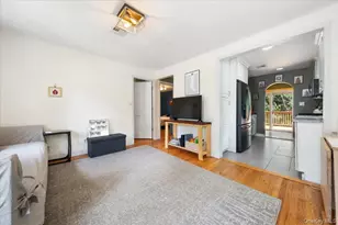 46 Argyle St, Lake Peekskill, NY 10537 - Photo 4