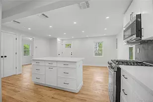 15 Anthony St, Middletown, NY 10940 - Photo 2