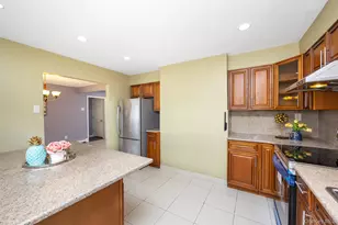 201 Sprucewood Dr, Levittown, NY 11756 - Photo 16