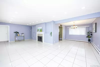 201 Sprucewood Drive, Levittown, NY 11756 - Photo 4