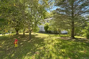20 Ely Rd, Cortlandt Manor, NY 10567 - Photo 2